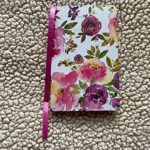 Pen & Gear- Floral Journal